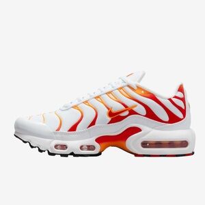 Nike Big Kids Air Max Plus EMEA FN3857 100